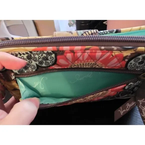 Vera Bradley Turnlock Wallet in a quilted floral pattern. - Picture 5 of 5
